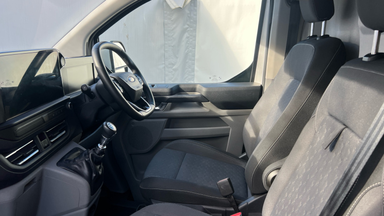 Ford Transit Custom 300 L1 Diesel Fwd 2.0 EcoBlue 136ps H1 Van Limited